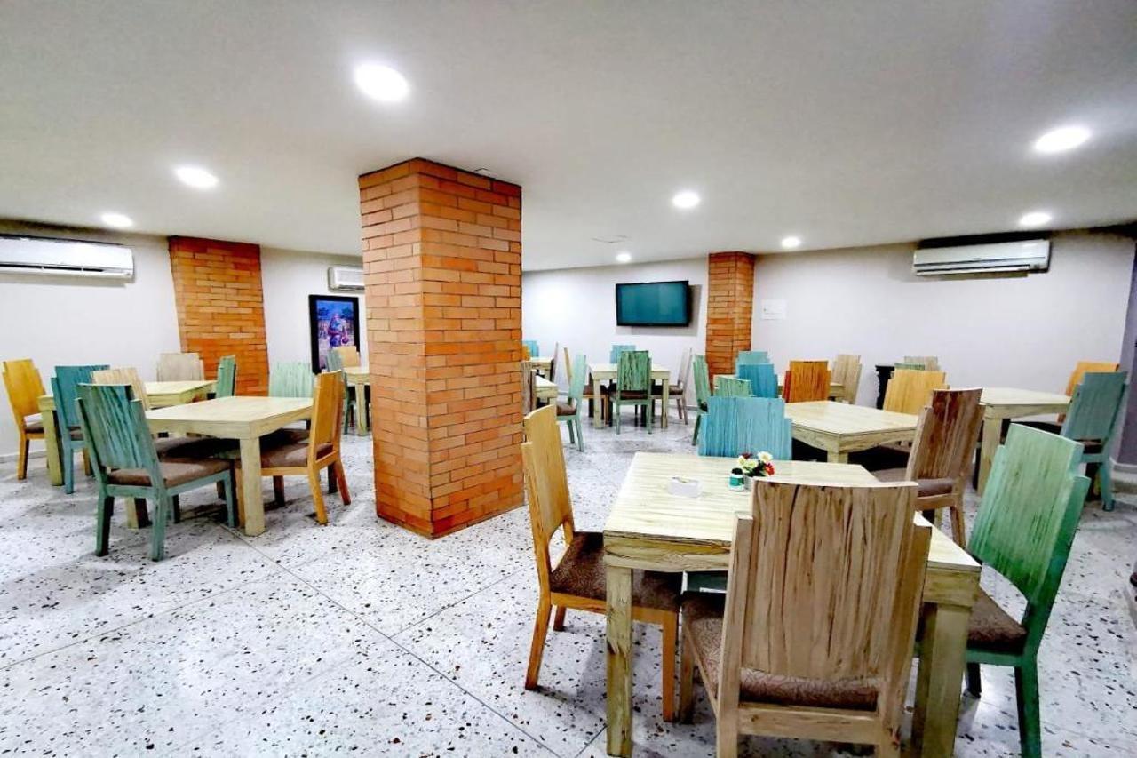 Hotel Torre Del Prado 바랑키야 외부 사진